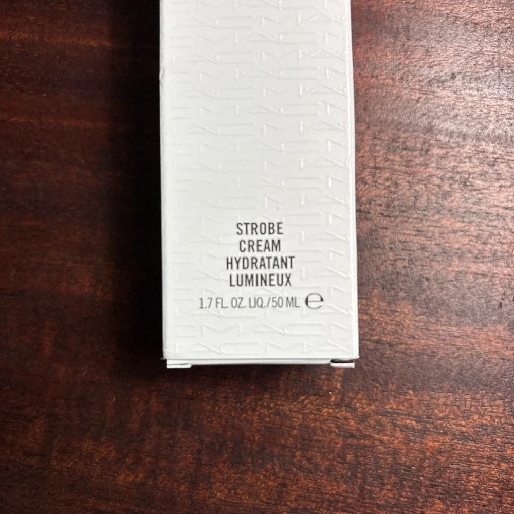 MAC‎ Strobe Cream Hydratant Lumineux Goldlite 1.7oz 50ml Radiant Moisturizer NIB
